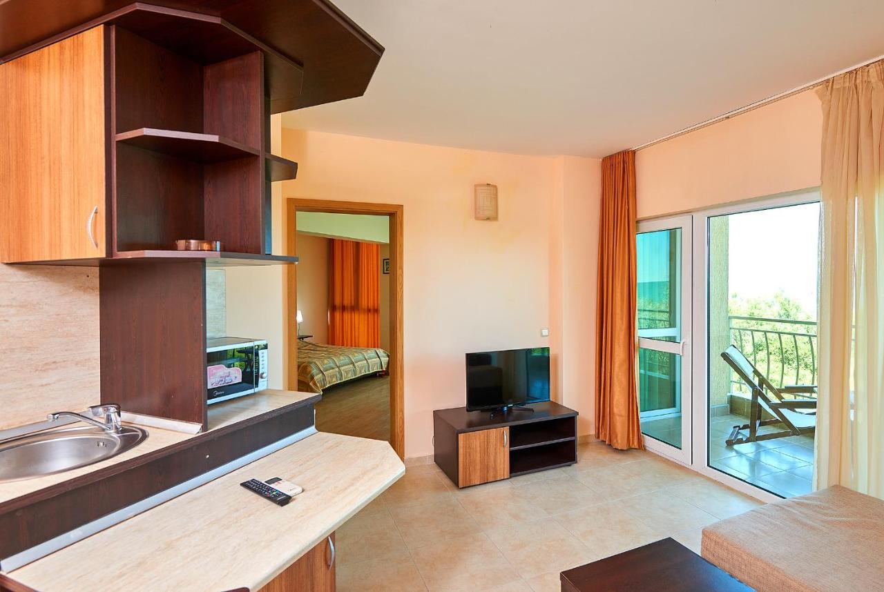 Guest House California Ahyolu Dış mekan fotoğraf
